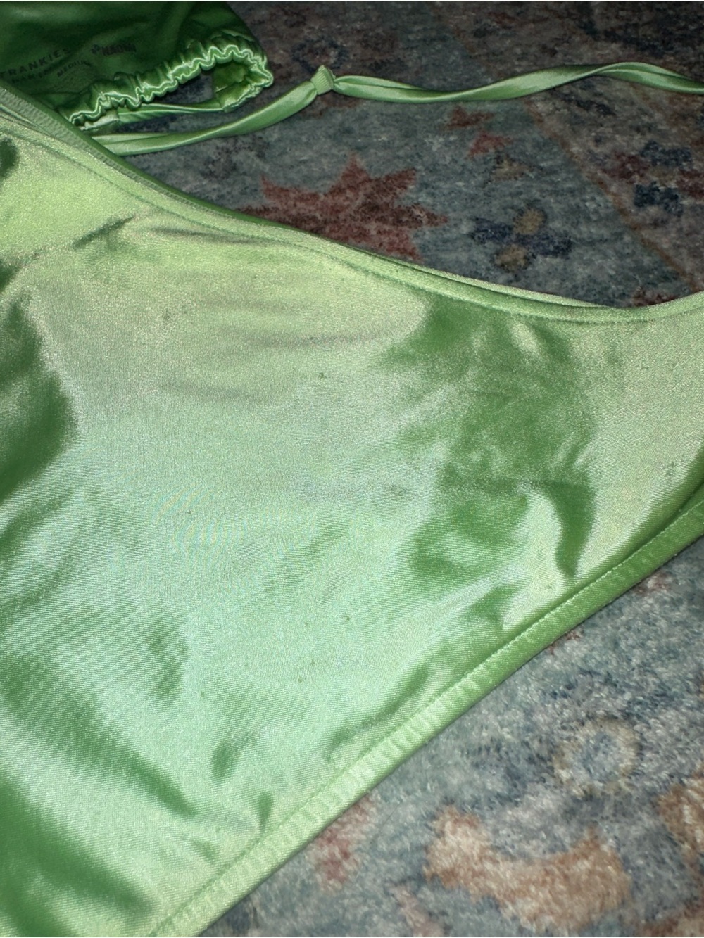 Frankie’s Bikinis x Naomi satin green bikini set! - Picture 4 of 4